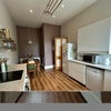 Photo 7: Kitchen