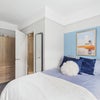 Photo 2: Ensuite Room 