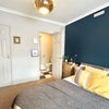 Photo 4: Room 6: Beautiful and modern ensuite room in RG6