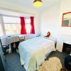 Photo 9: Room 4