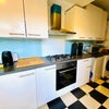 Photo 4: Kitchen