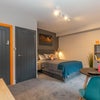 Photo 14: Room 3 En Suite