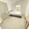 Photo 4: Room 4