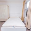 Photo 6: Room 1