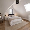 Photo 11: Room 8