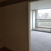 Photo 6: Room to rent has a bed and wardrobe 