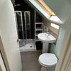 Photo 9: en-suite