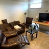 Photo 2: Spacious and comfortable lounge area