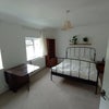 Photo 6: Room 1