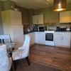 Photo 3: Kitchen
