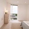 Photo 5: Room 2 : 350£ per week - Double room single use - 1,516£ per month