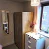 Photo 10: Room 6