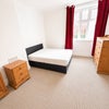 Photo 5: Bedroom 3
