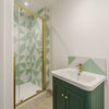 Photo 7: en suite