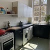 Photo 5: kitchen