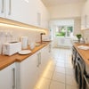 Photo 11: kitchen1