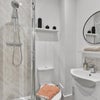 Photo 6: Ensuite Studio 11