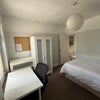 Photo 3: Room 4