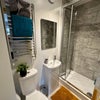 Photo 7: Ensuite for Room 1 Ground