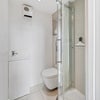 Photo 6: Private en-suite bathroom – no sharing