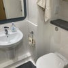 Photo 4: bath room