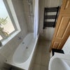 Photo 4: en suite