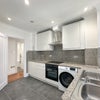 Photo 7: Kitchen