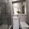 Photo 2: En suite