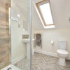 Photo 3: Room 6 - ensuite