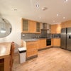 Photo 5: Kitchen