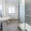 Photo 5: Private Ensuite