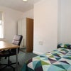 Photo 9: Room 1