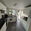 Photo 6: Kitchen