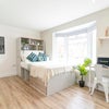 Photo 9: Room 1