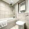 Photo 7: En Suite