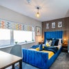Photo 2: Room Layout