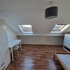 Photo 4: Room M5