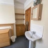 Photo 9: Room 1