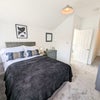 Photo 5: Room 6 En Suite