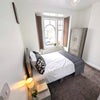 Photo 3: Room 1 En Suite