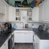 Photo 3: Kitchen