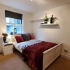 Photo 4: Bedroom