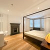 Photo 2: Room 1