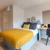 Photo 3: Bed