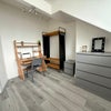 Photo 5: Room 4