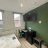Photo 5: Room 34 - £650 - Available June 24th