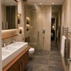 Photo 2: En suite bathroom