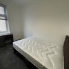 Photo 9: Room 4