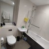 Photo 3: Prive bathroom