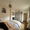 Photo 4: bedroom 